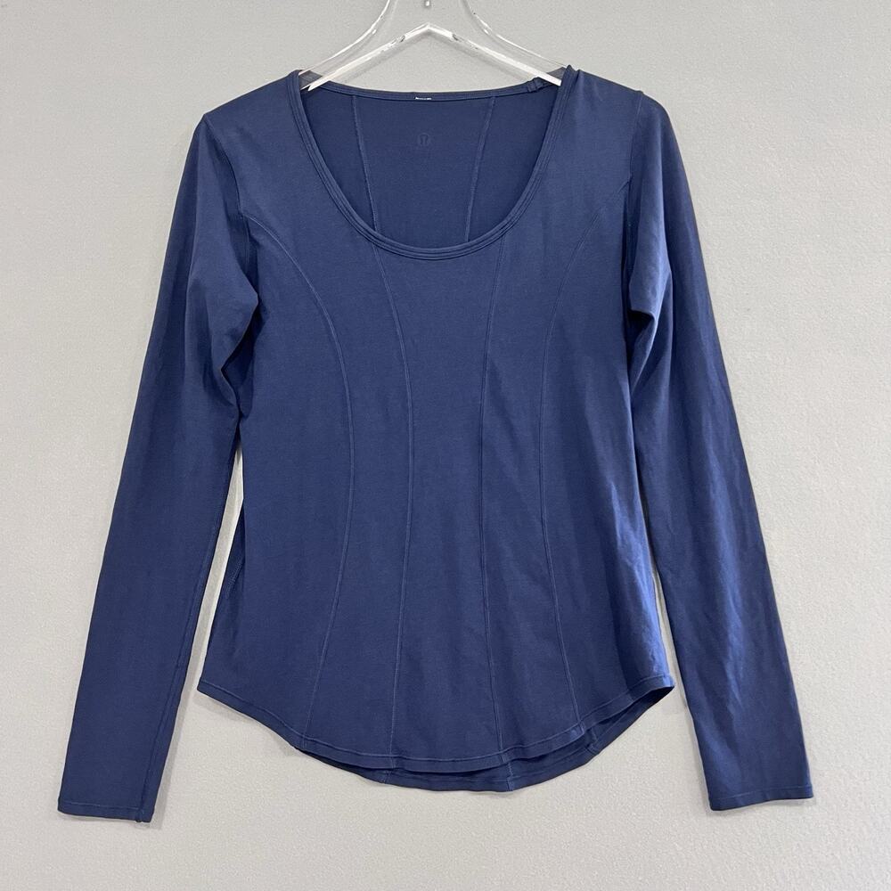 Lululemon Long Sleeve Top Size 4 Navy Blue Between the Lines Shirt Yoga Gym